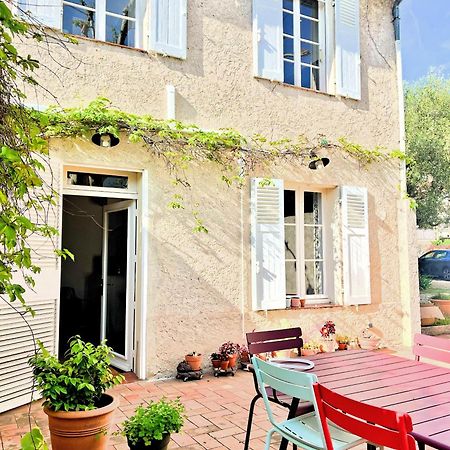 Апартаменти La Petite Bastide Кассі Екстер'єр фото