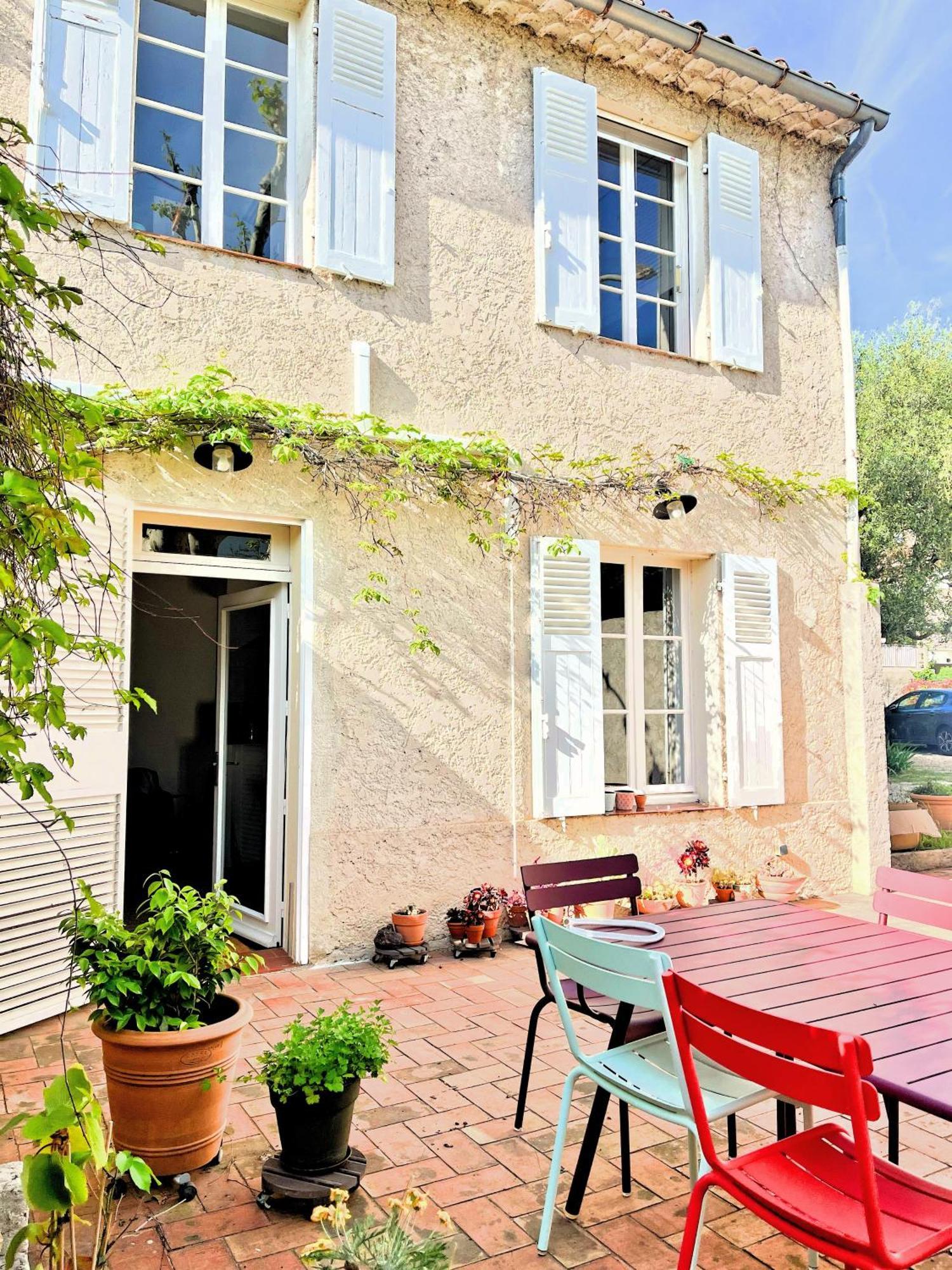 Апартаменти La Petite Bastide Кассі Екстер'єр фото